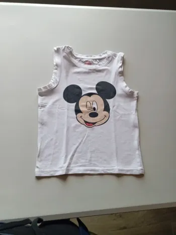Tee shirt sans manche mickey