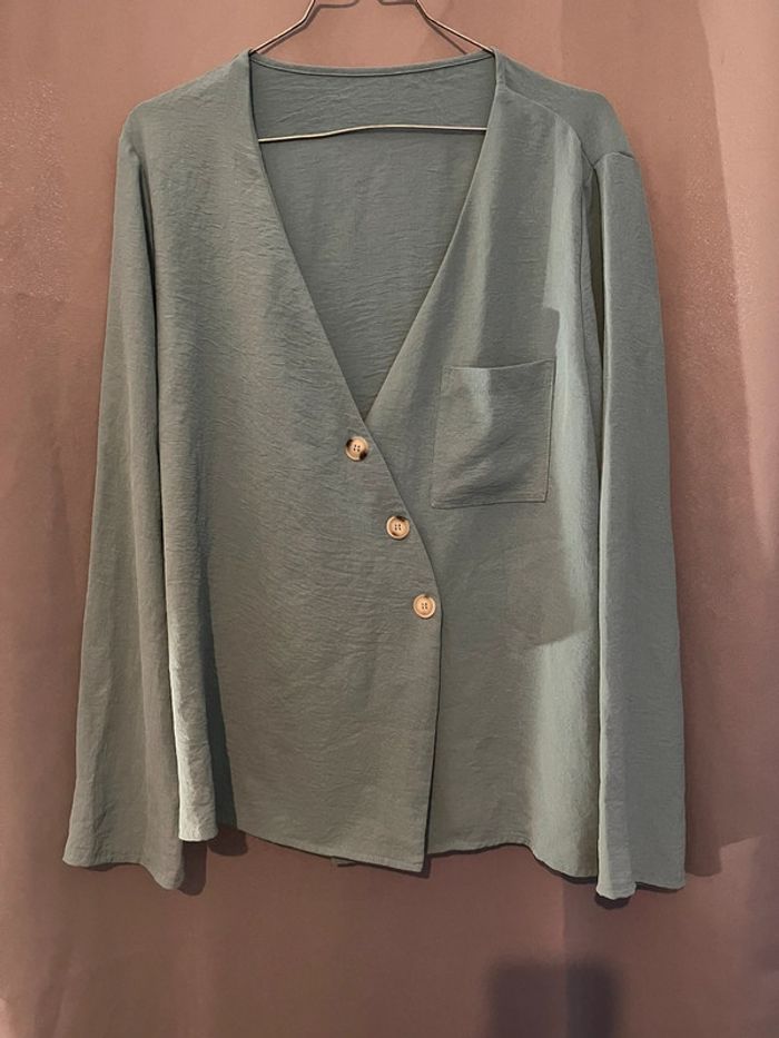 Blouse vert d’eau