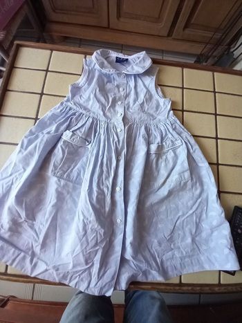 Robe 4 ans