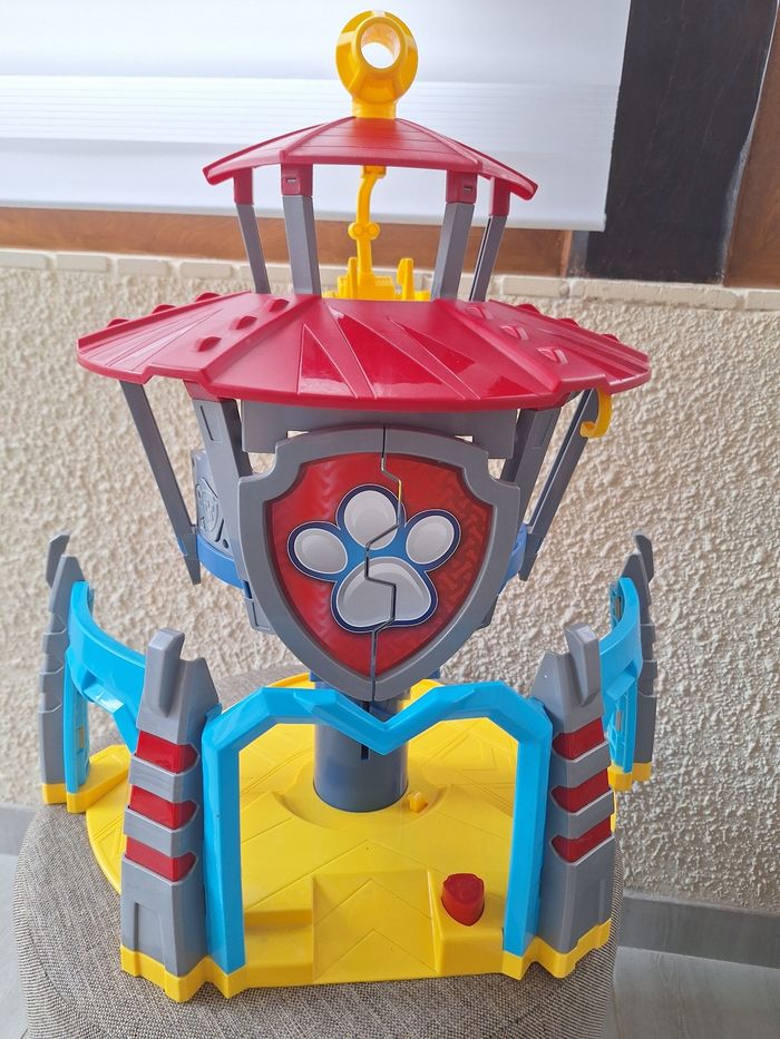 Quartier général dino pat patrouille