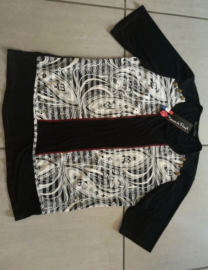 Tee-shirt avec boutons doré Neuf Taille 3 - photo numéro 3