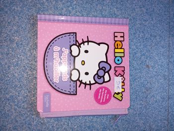 Livre hello kitty