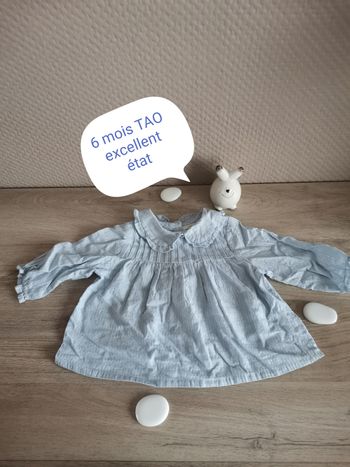 Blouse 6 mois bleue clair excellent état tao tape à l'œil