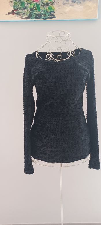 T shirt manche longue aspect velours noir