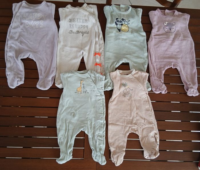 Lot vêtements fille 3 mois - photo numéro 4