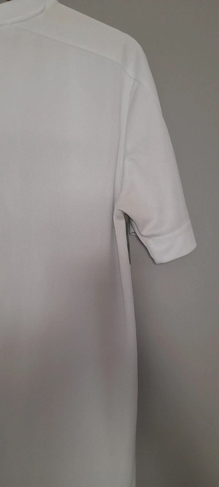 T-shirt blanc et militaire - photo numéro 7