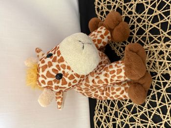 Peluche girafe doudou