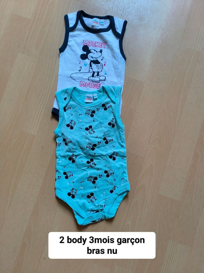 Vêtements garçon - photo numéro 10