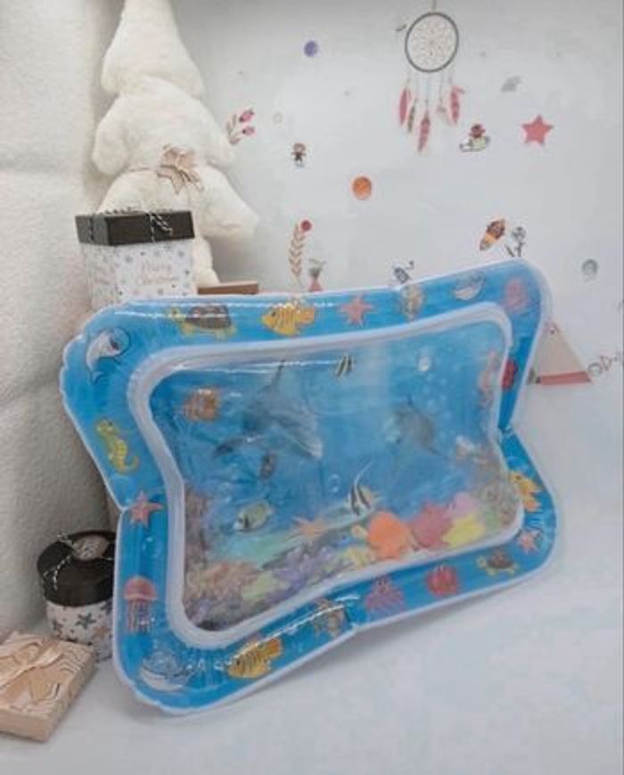 Tapis d’eau sensoriel bébé – Modèle océan bleu - photo numéro 2