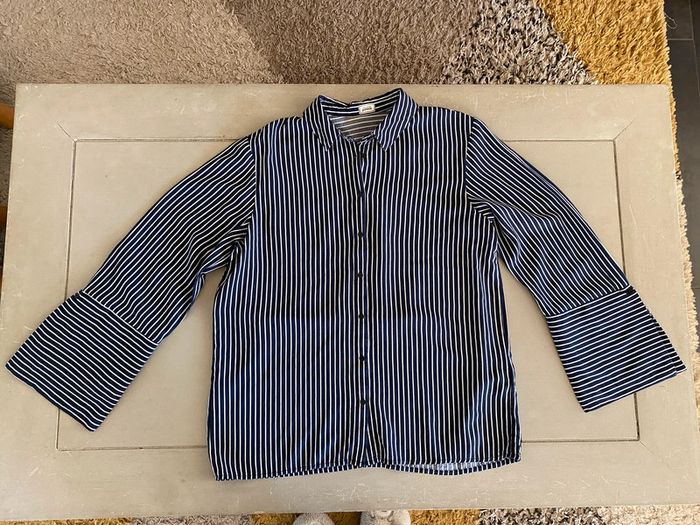 Chemise Pimkie Collection blanche et bleue marine à rayures taille M - photo numéro 7