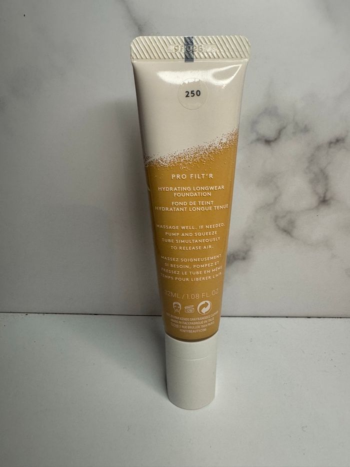 Fond de teint - photo numéro 3