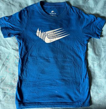 T-shirt Nike
