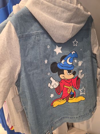 Veste denim bimatière mickey sorcier de Disneyland Paris ✨️ en Taille L (s/m/xl) +1 goodies Disney offert