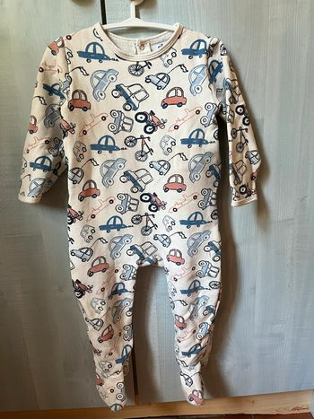 Pyjama voiture