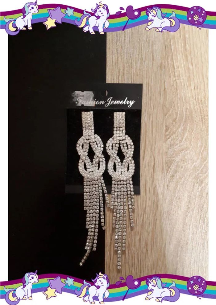 Boucles d'oreilles neuve