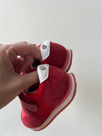 Baskets cuir daim rose rouge fuschia bordeaux Jacadi 