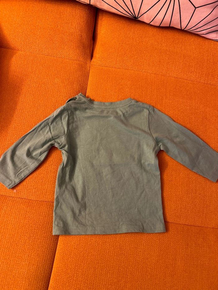 Lot de 2 tee shirts manches longues 9 mois - photo numéro 3