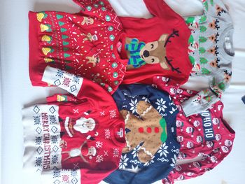 Lot pull 4 ans hiver