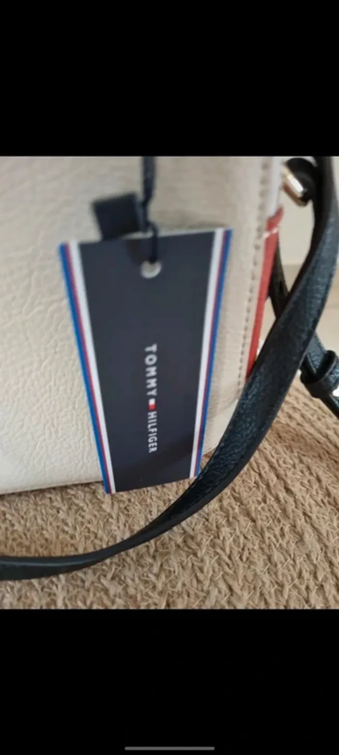 Sac bandoulière Tommy Hilfiger neuf - photo numéro 5