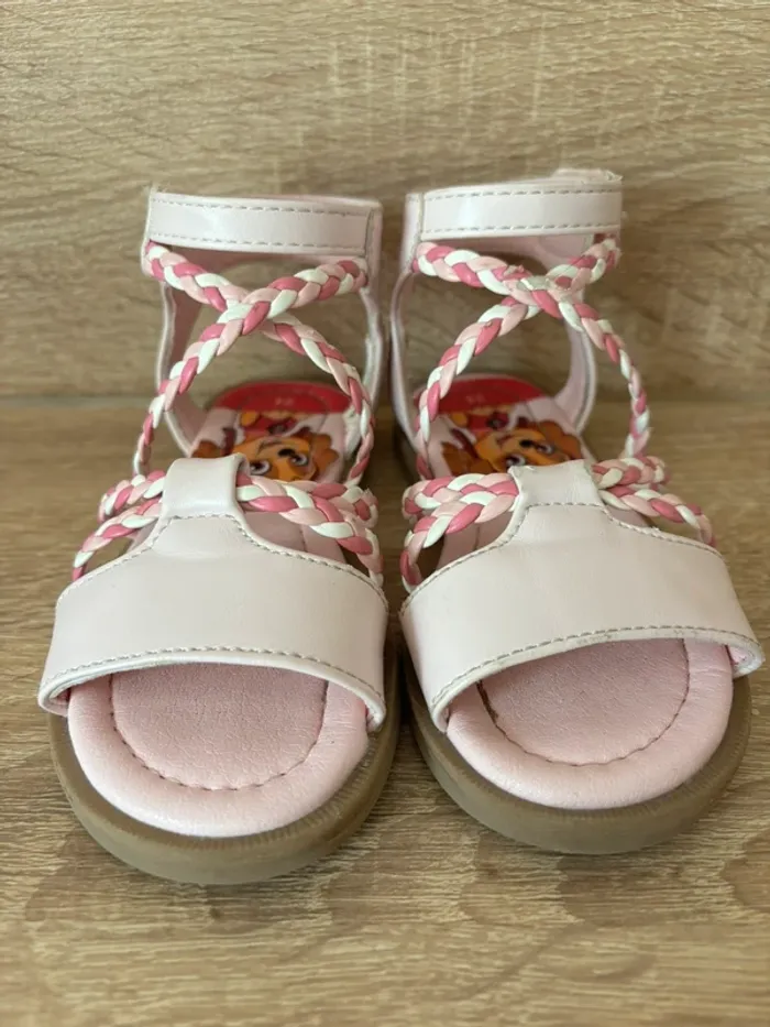 Chaussures d’été - photo numéro 4
