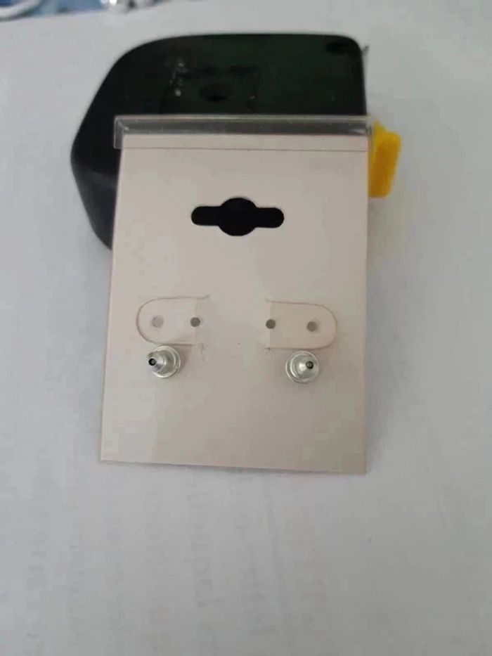 Boucle d'oreille croix claire's - photo numéro 2