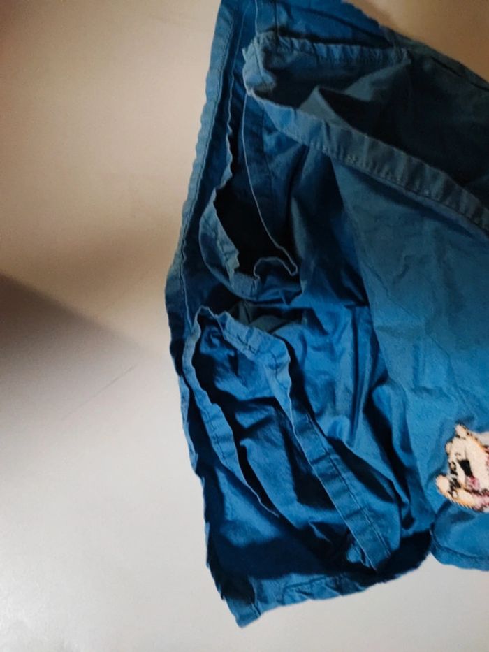 Jupe short Winnie the pooh taille 80 - photo numéro 2