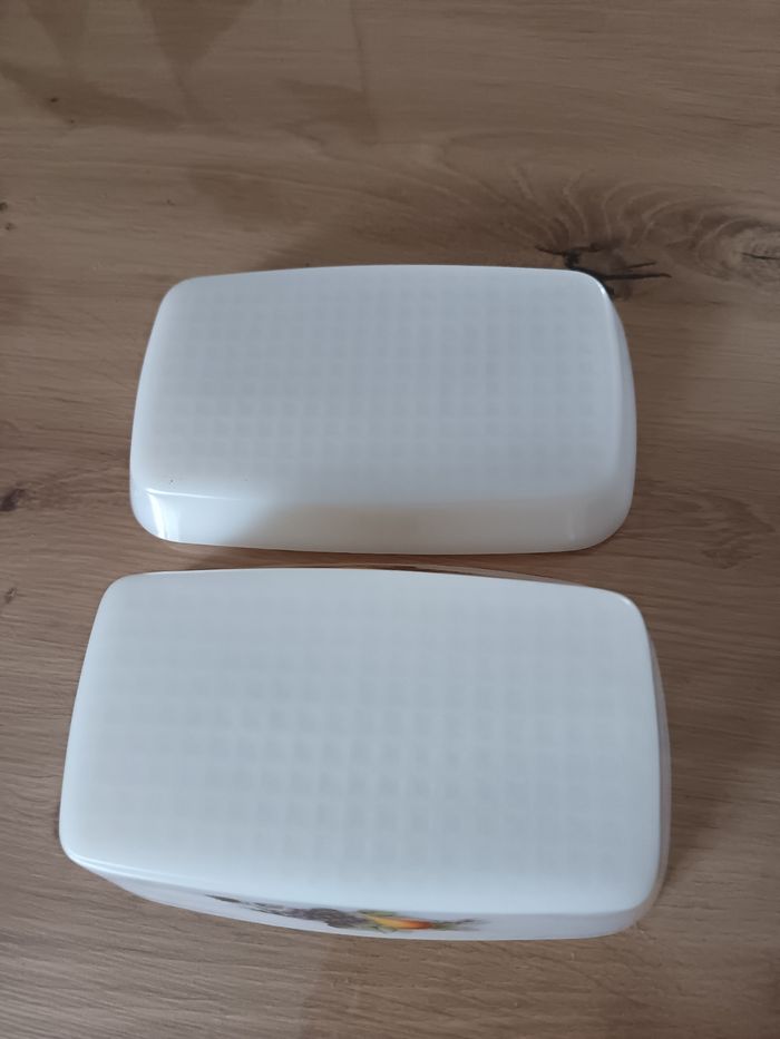 Lot de 8 assiettes + beurrier vintage  arcoroc - photo numéro 7