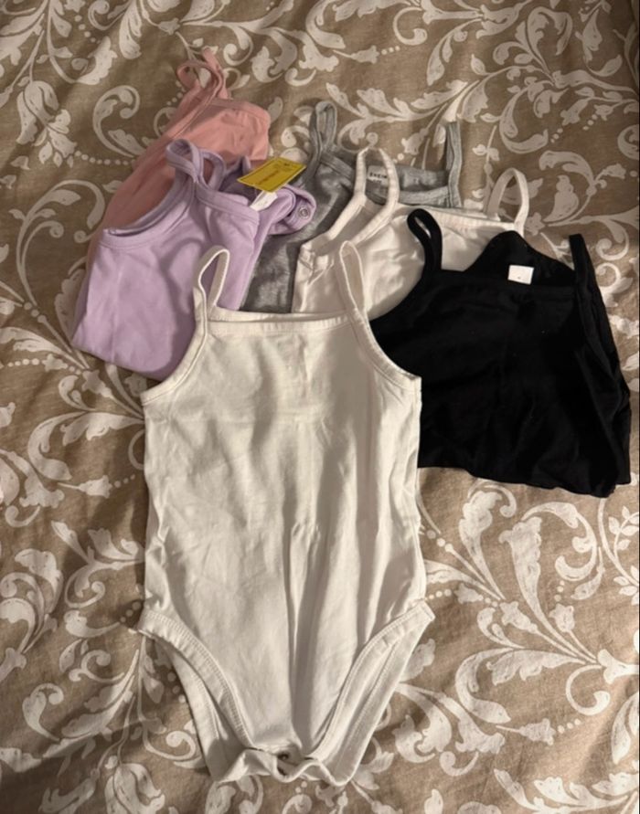 Lot vêtements bébé fille - photo numéro 8