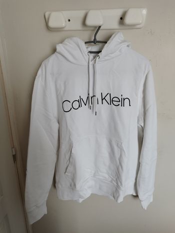 Sweat à capuche