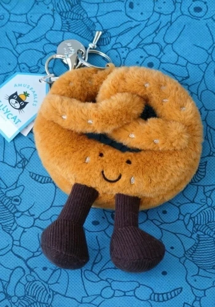 🥨Jellycat Amuseables - Bretzel - photo numéro 2