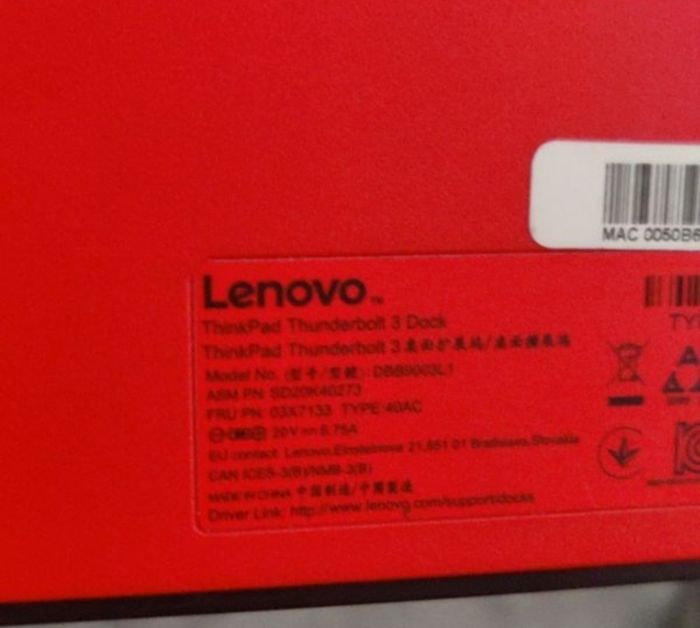 ThinkPad Thunderbolt Dock 3 - photo numéro 2