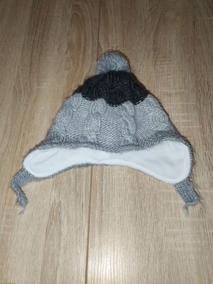Bonnet gris noir 6/12mois