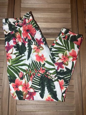 Pantalon taille haute à fleurs taille S/M