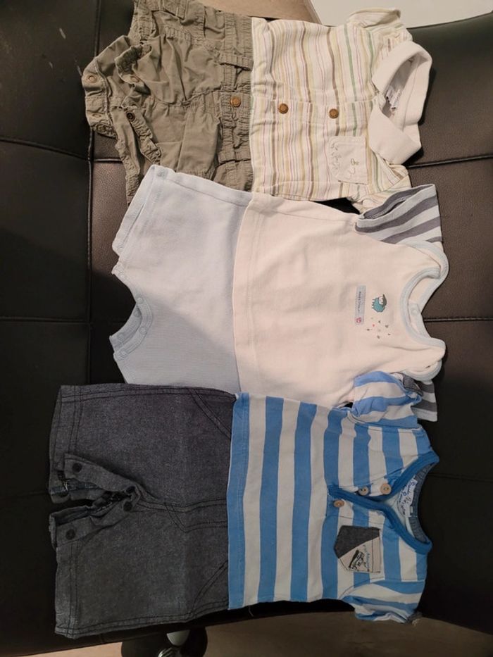 Lot ensembles bébé garçon 1 mois