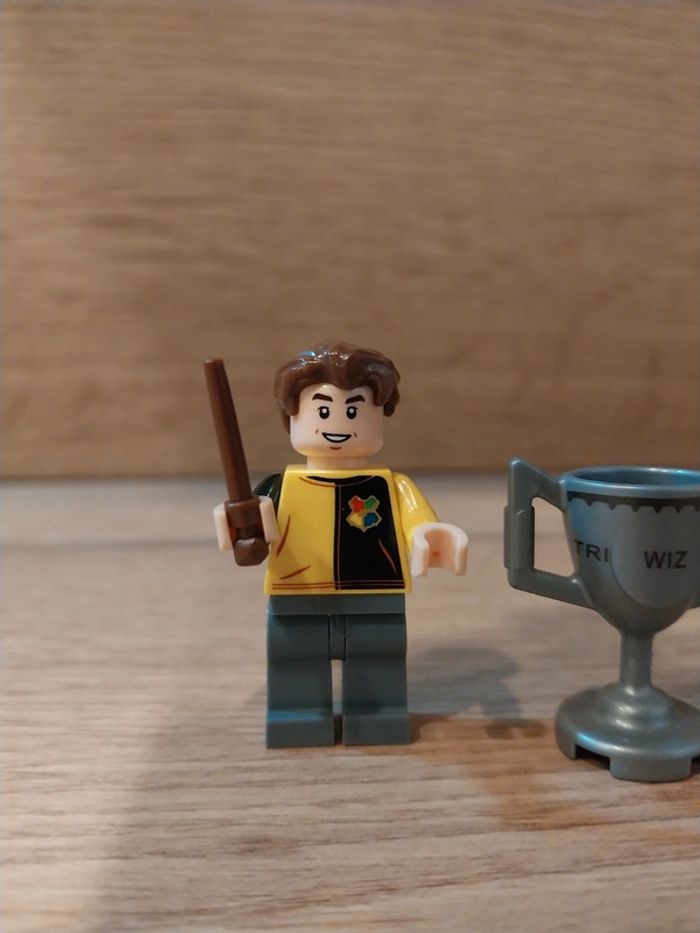 Figurine type lego Cedric Harry Potter - photo numéro 2