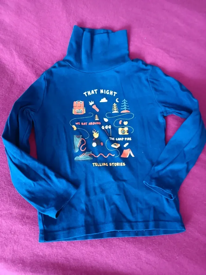 T-shirt manches longues col roulé 4 ans