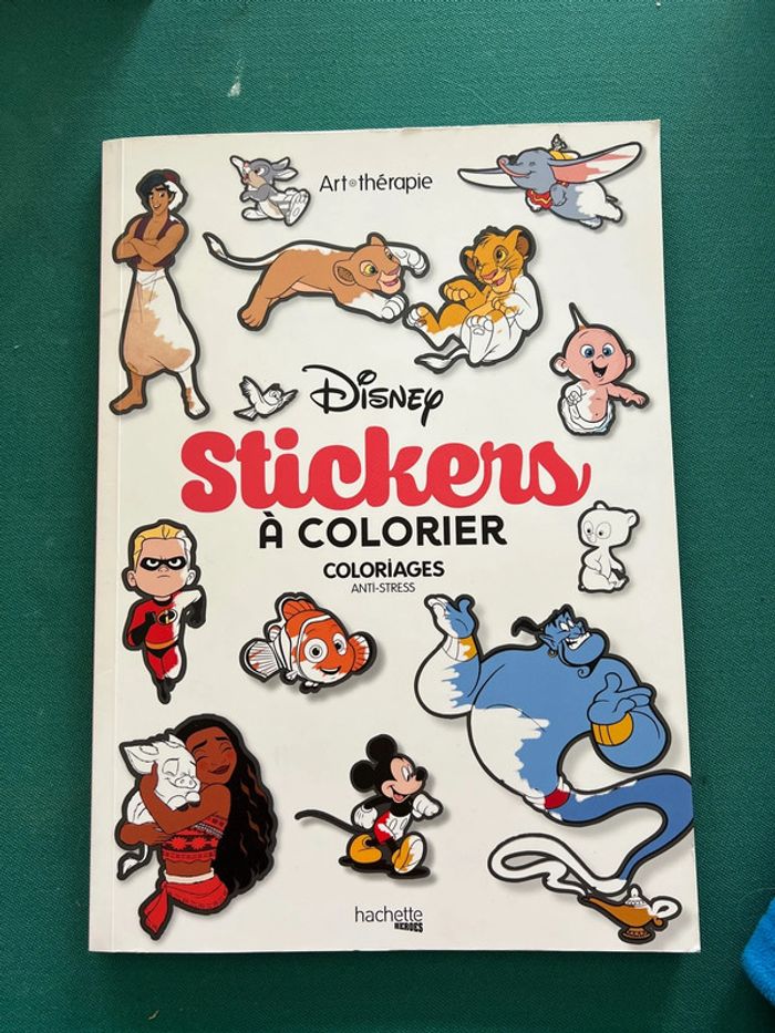 Art thérapie Disney 220 Stickers à colorier