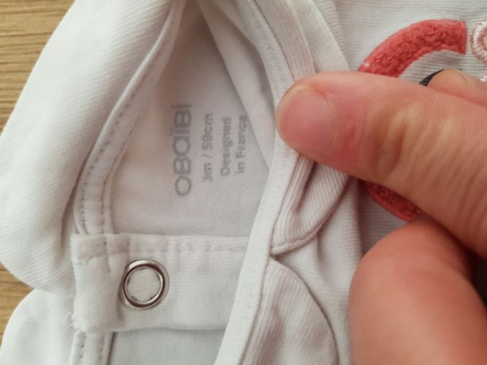 T-shirt manches longues 3 mois - photo numéro 3