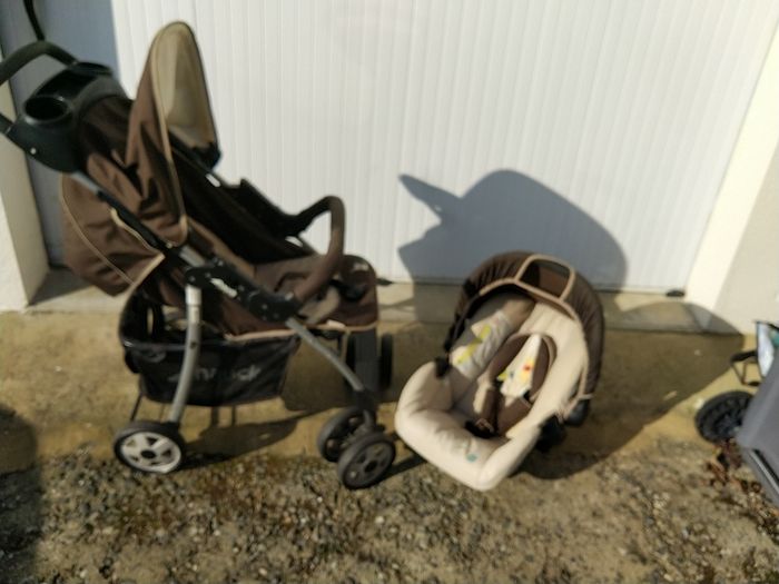 Poussette et siège auto bébé - photo numéro 2