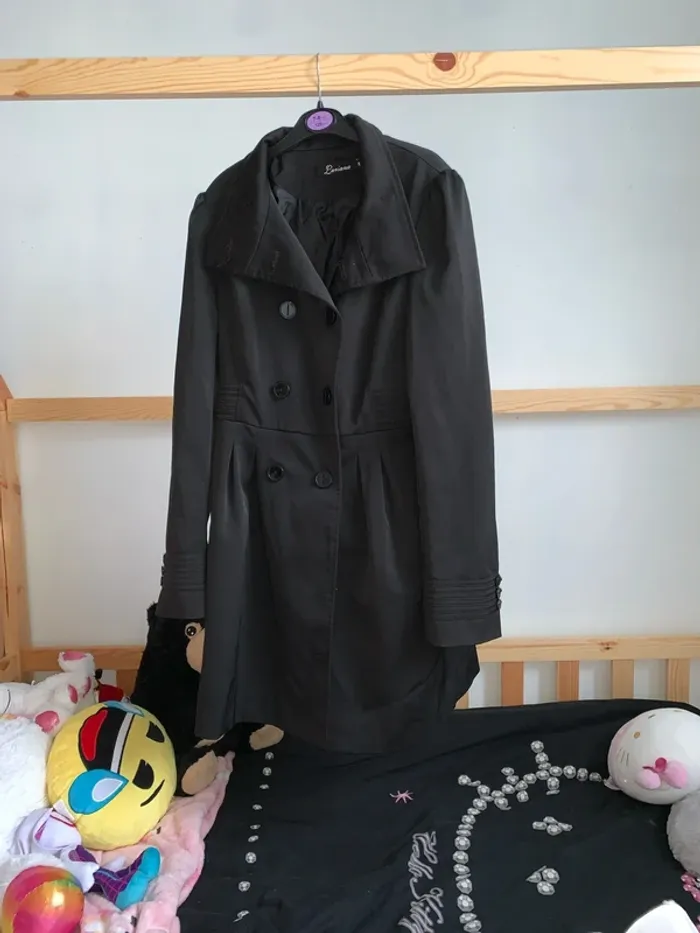 Trench noir