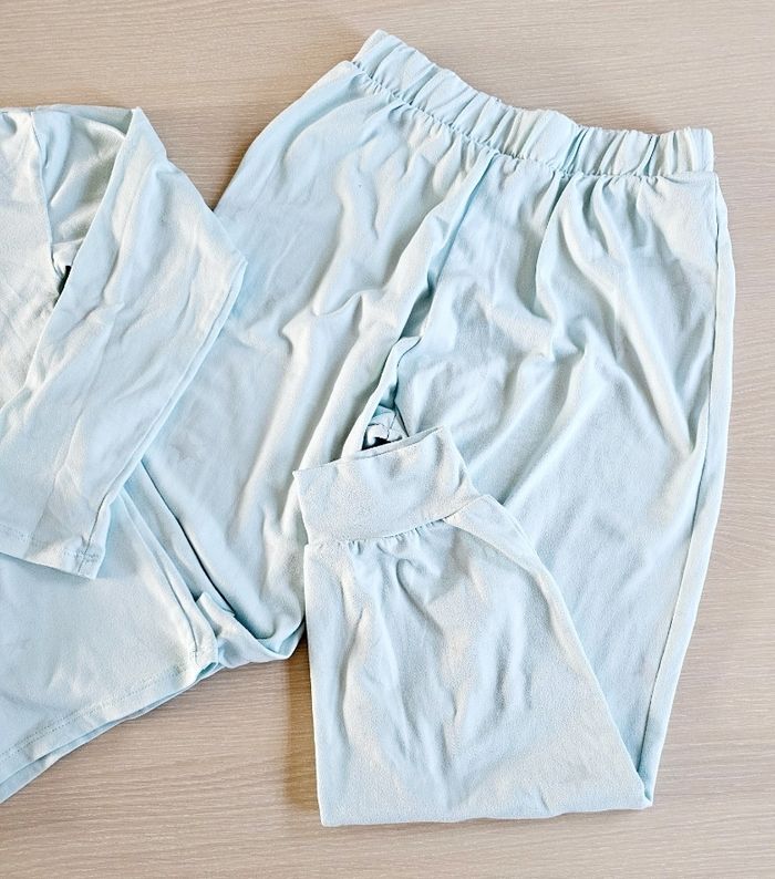 Pyjama - photo numéro 4