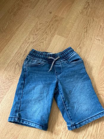 Short jean 3 ans
