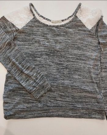 Blouse avec dentelle
