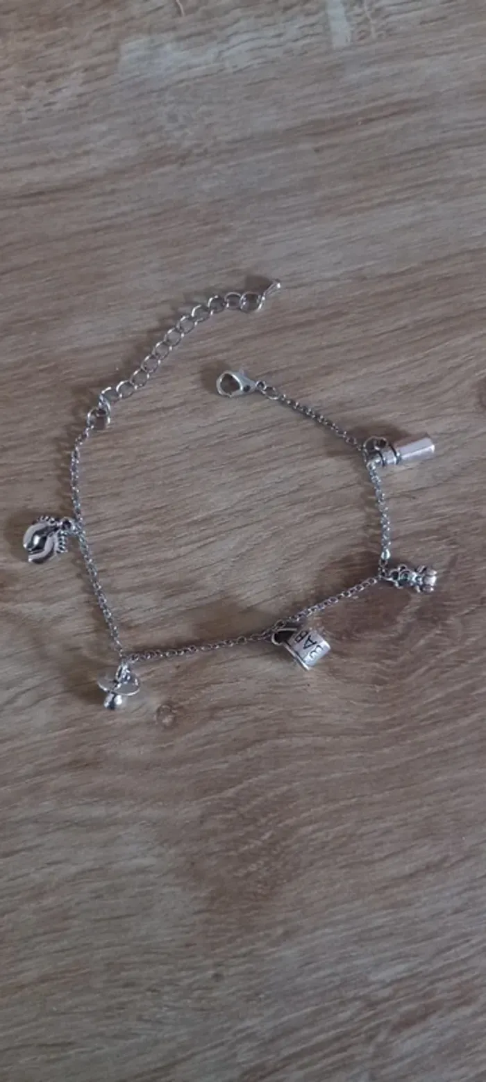 Bracelet "thème bébé "