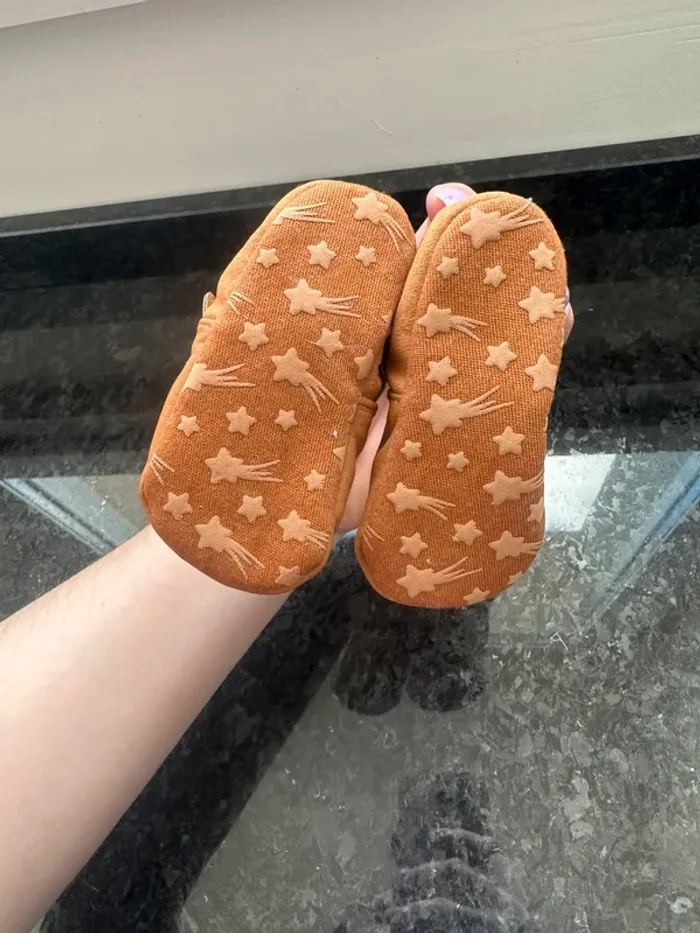 Chaussures bébé - photo numéro 3