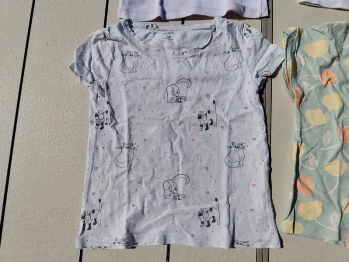Lot tee shirts fille 5 ans - photo numéro 5