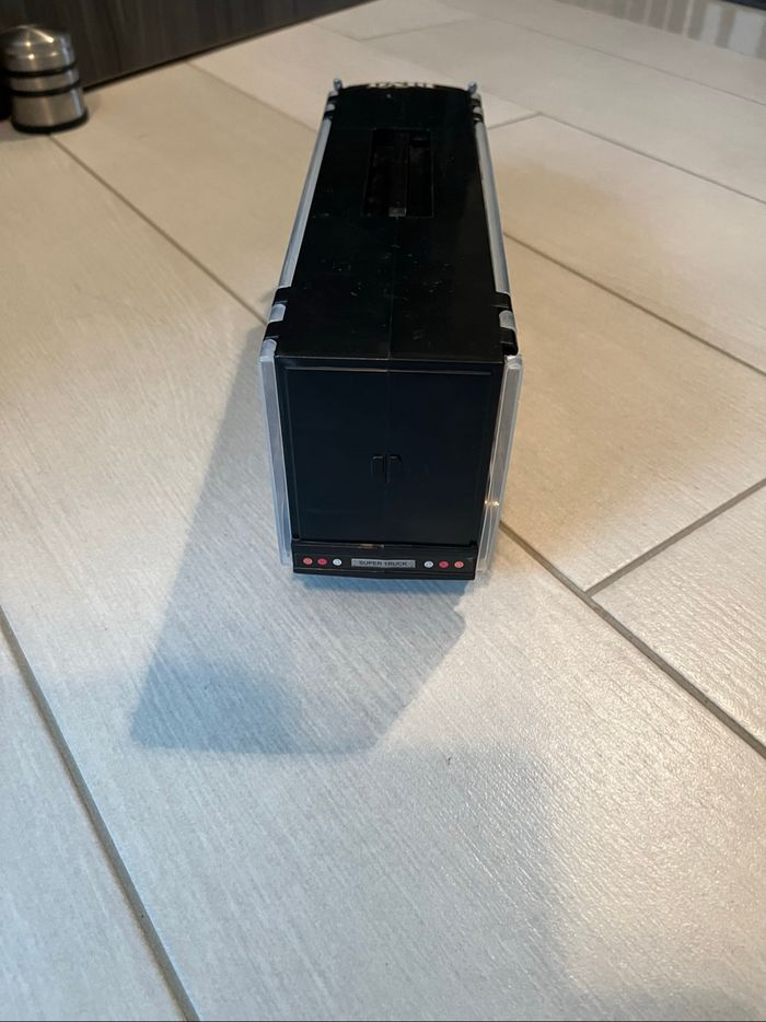 Camion de transport et 12 mini dinosaures - photo numéro 4