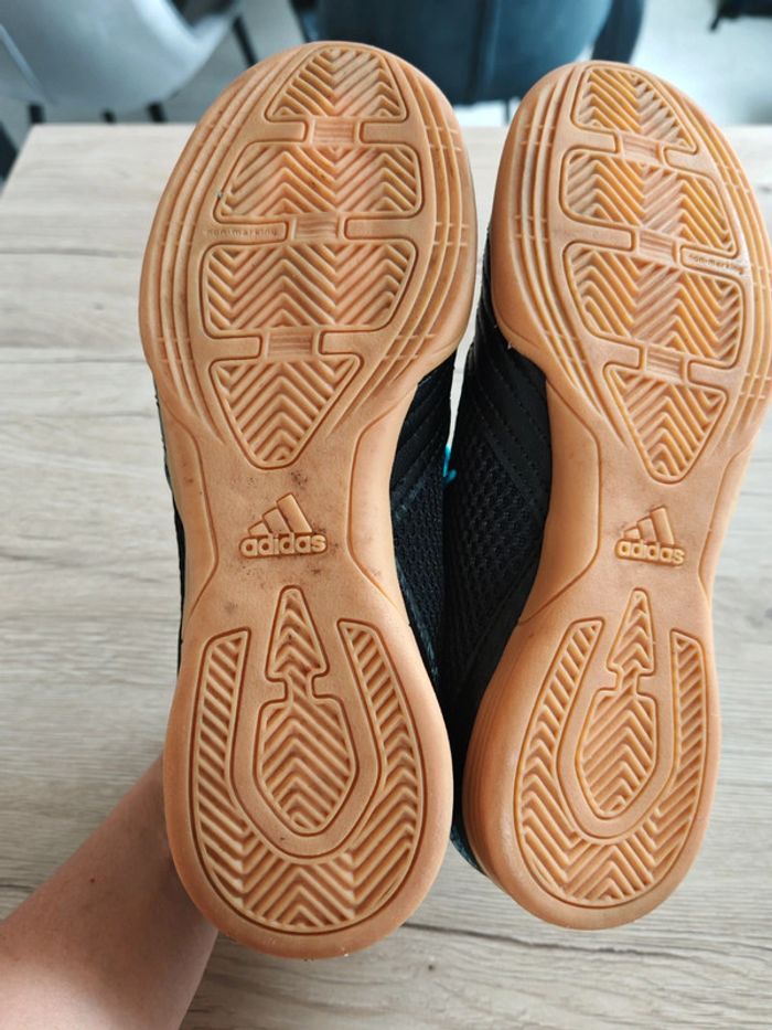 Chaussure foot Adidas Predator taille 36 - photo numéro 3