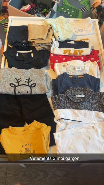 Lot vêtements  3 moi garçon