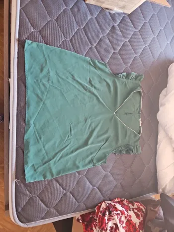 T-shirt vert t44